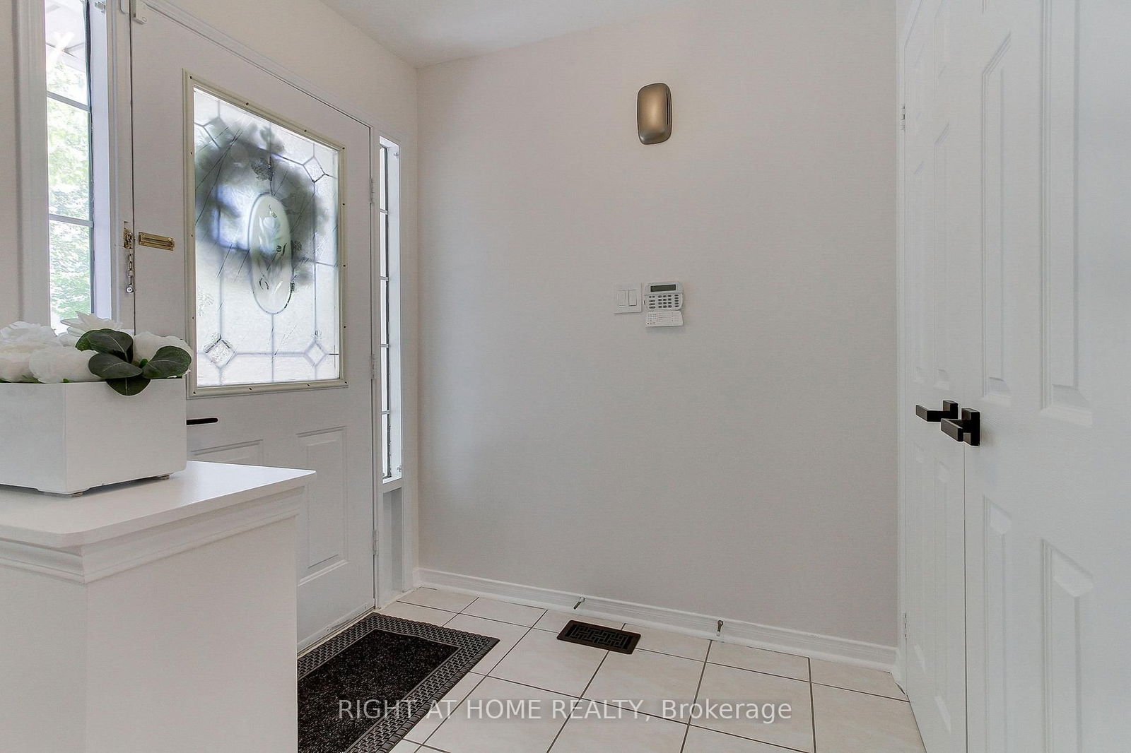 Detached House for sale at 10 Juneberry Avenue, Markham, Legacy, L3S 4B1 - MLS: N12217555