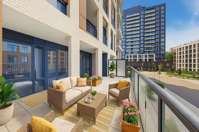 202 - 7950 Bathurst Street