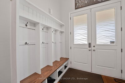 95 Rogers Tr, Bradford West Gwillimbury - Bradford image-0-3