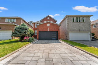 11 Cantertrot Court