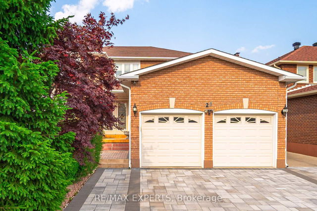 21 Williamsburg Lane