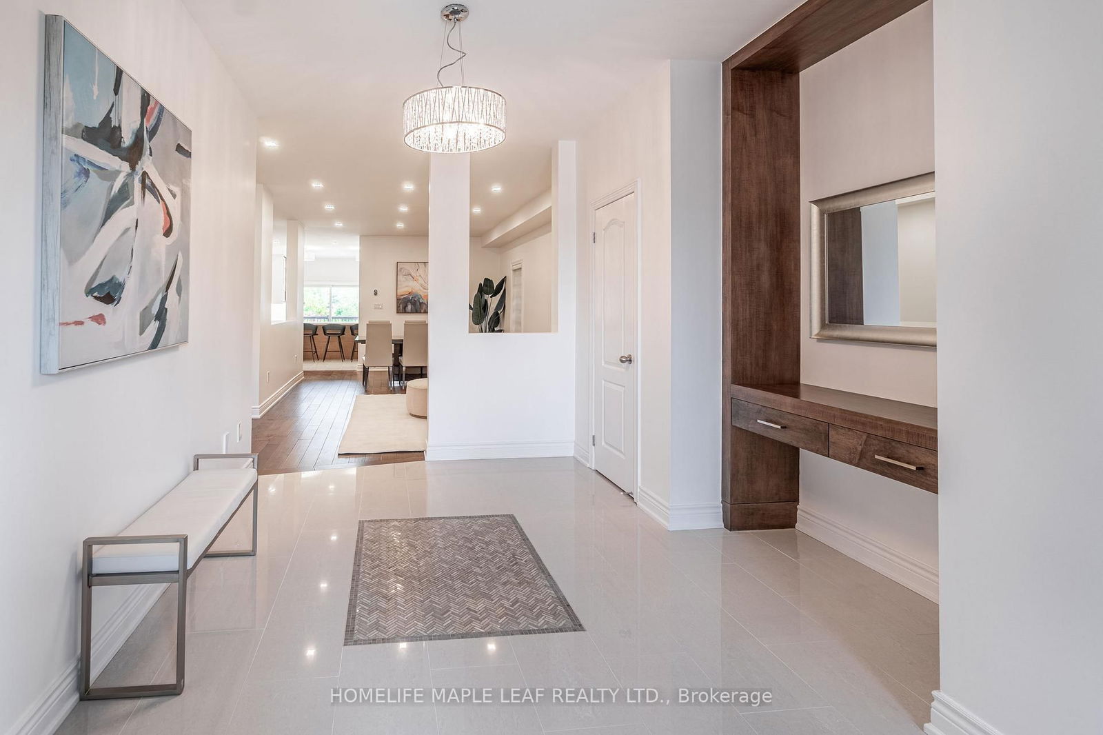 Detached House for sale at 31 Maurier Boulevard, Vaughan, Patterson, L6A 0T9 - MLS: N12219255