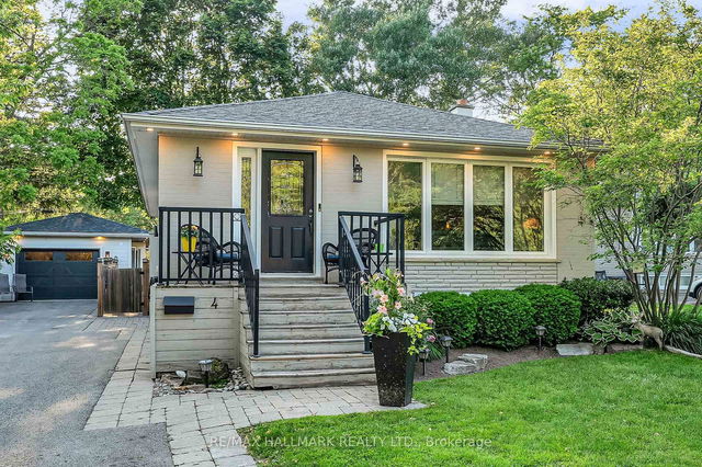 4 Cabot Court