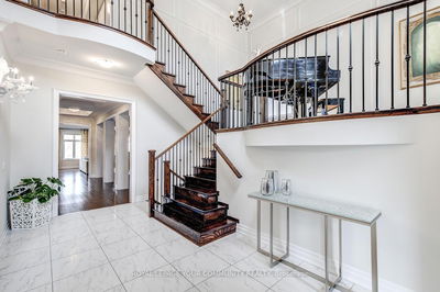 56 Ria Crt, King - King City image-0-2