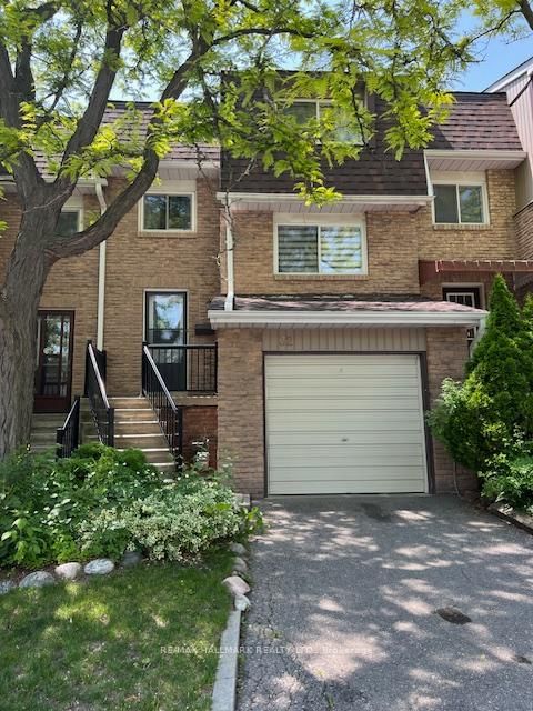 32 Dunkeld Way