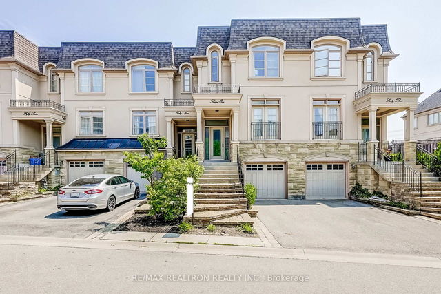 61 Golden Spruce Lane