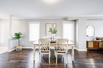 39 Smith St, Bradford West Gwillimbury - Bradford image-0-3