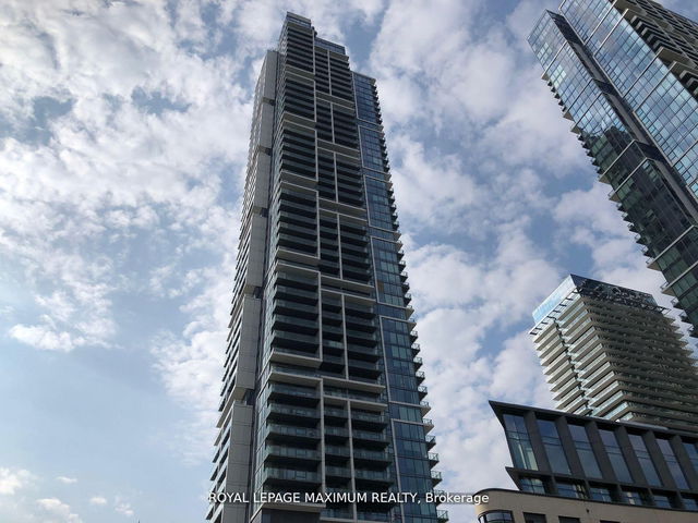 4102 - 7890 Jane Street