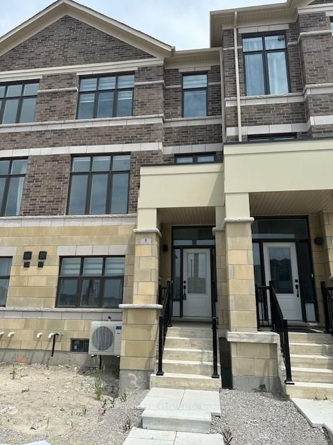 8 Seine Lane