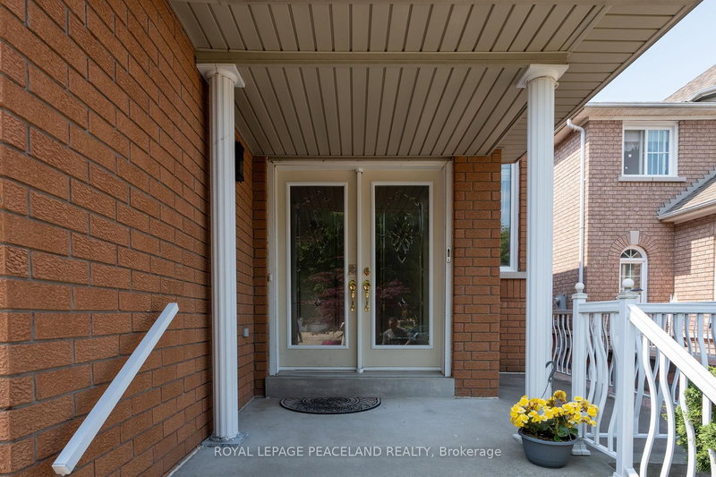107 Quince Cres, Markham, L3S 3T7 | Image 3