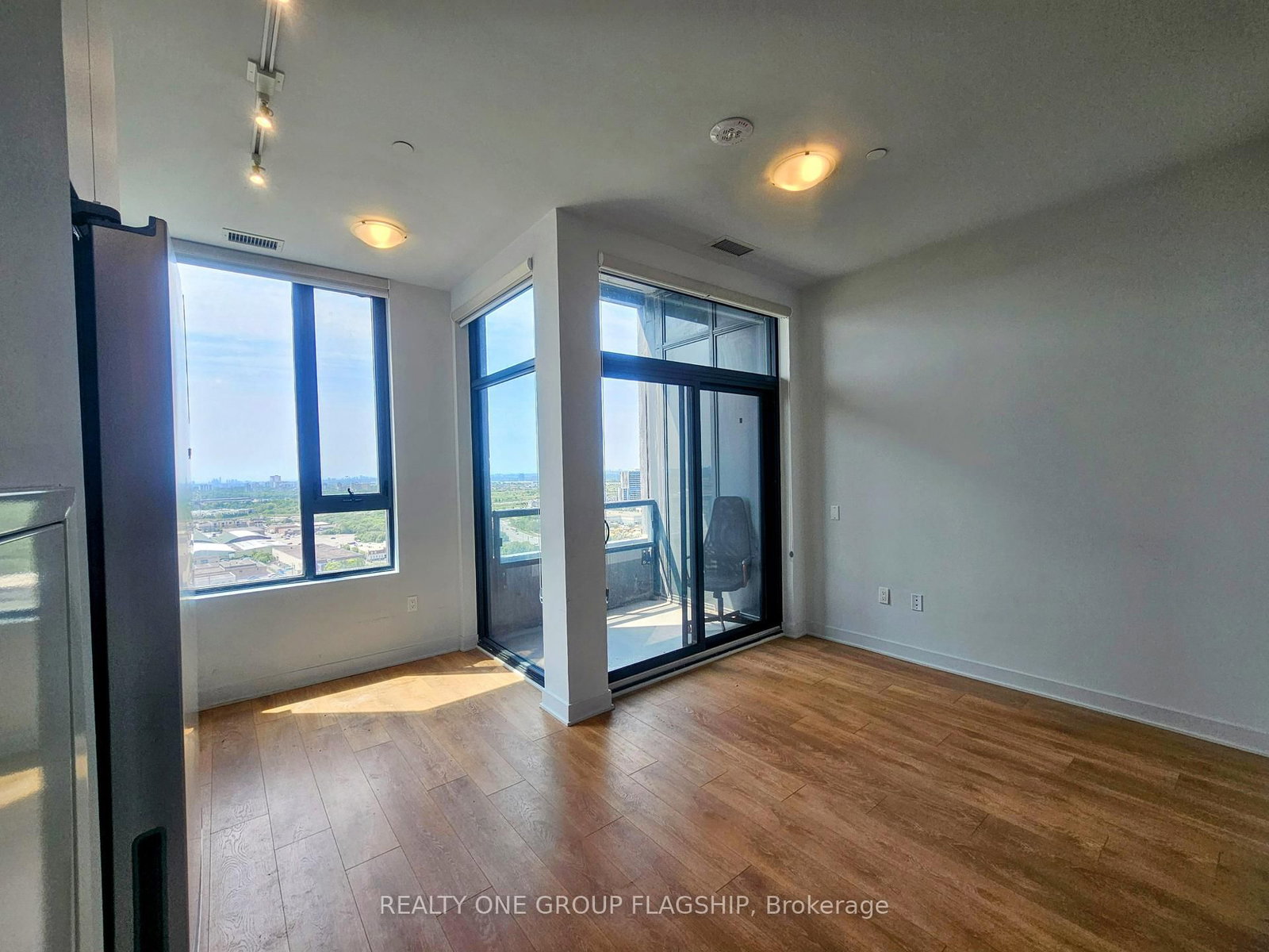 2920 Highway 7, Unit 2008 - Photo 9