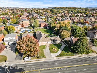 9725 Keele St, Vaughan - Maple image-0-4