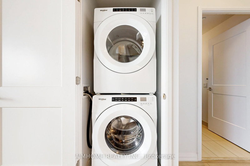 214 - 7895 Jane St, Vaughan, L4K 0K2 | Image 2