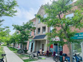 102 Old Kennedy Road