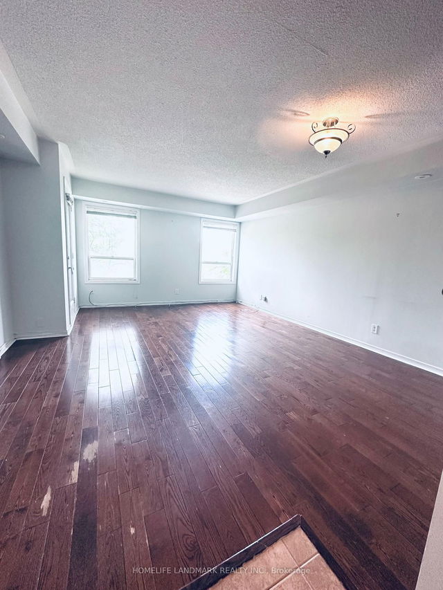 102 Old Kennedy Road