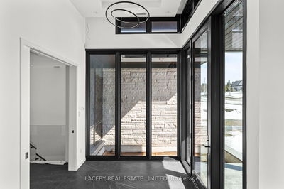 130 Dale Cres, Bradford West Gwillimbury - Rural Bradford West Gwillimbury image-0-4