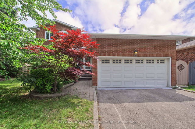 19 Crystal Drive N