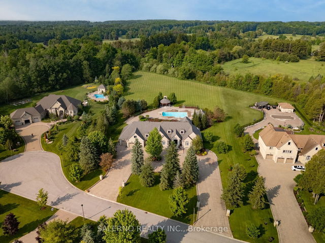 22 Riverstone Court