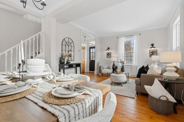 203 Brock Street W