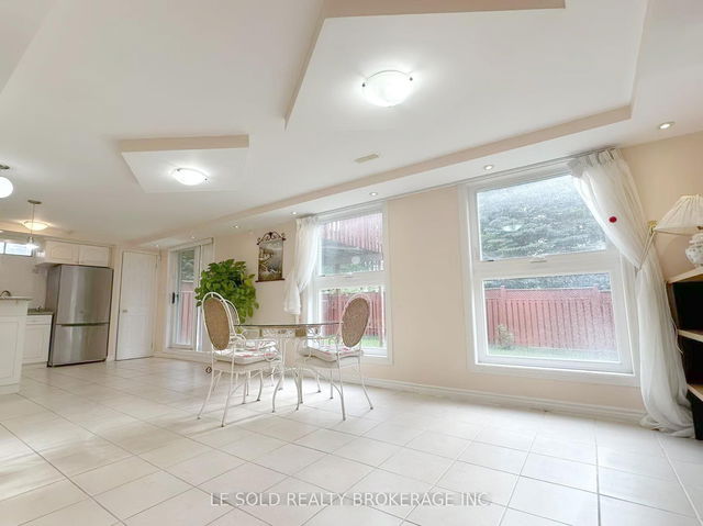 Bsmt - 56 Garland Crescent