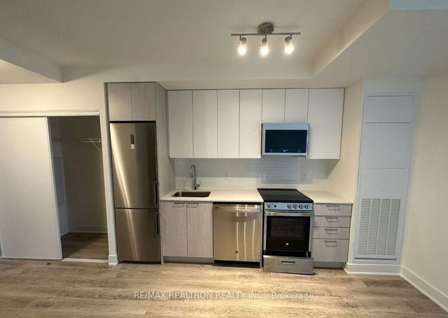 414 - 185 Deerfield Road