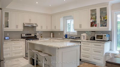 2 Norwich Dr, Markham - Raymerville image-0-2