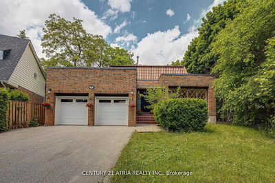 18 Hester Crt, Markham - Royal Orchard