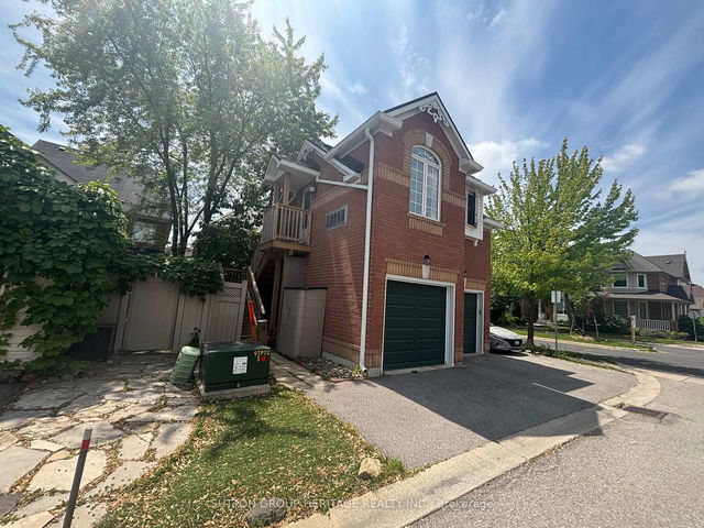 2 Glendennan Avenue