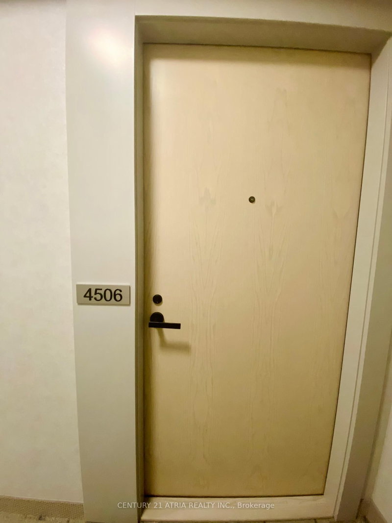 Room1