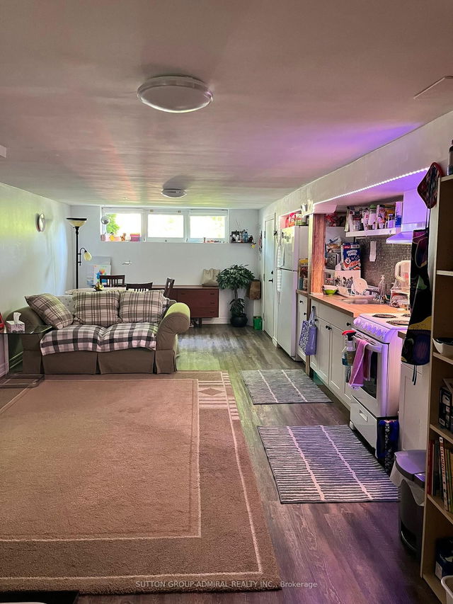 Basement - 318 Avenue Road