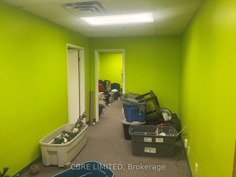 203 - 2900 Steeles Ave, Markham, L3T 4X1 | Image 2