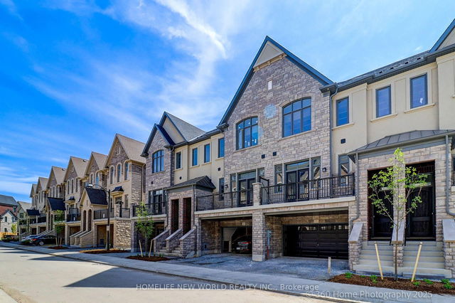 77 West Village Lane SE