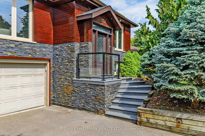 124 Kirk Dr, Markham - Royal Orchard image-0-1