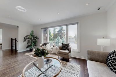 124 Kirk Dr, Markham - Royal Orchard image-0-2