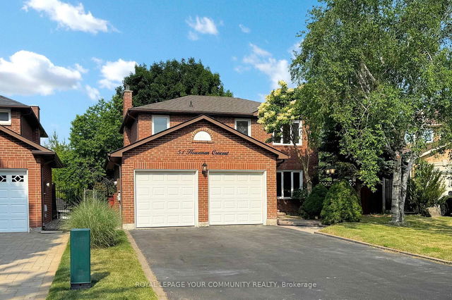 Main Floor - 51 Houseman Crescent