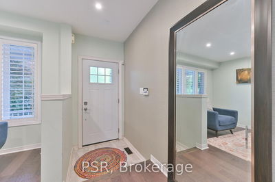 35 Arundel Dr, Vaughan - Vellore Village image-0-4