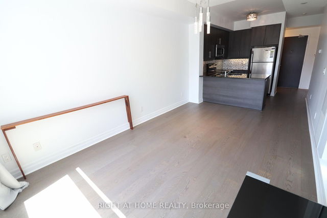 402 - 8130 Birchmount Road