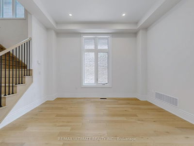 156 Winthrop Cres, Vaughan - Vellore Village image-0-3
