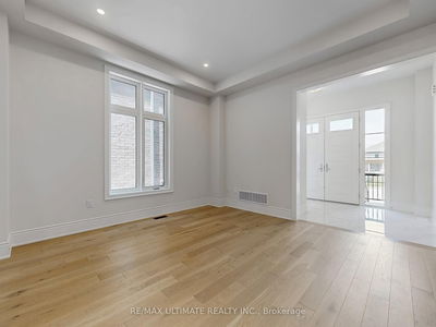 156 Winthrop Cres, Vaughan - Vellore Village image-0-4