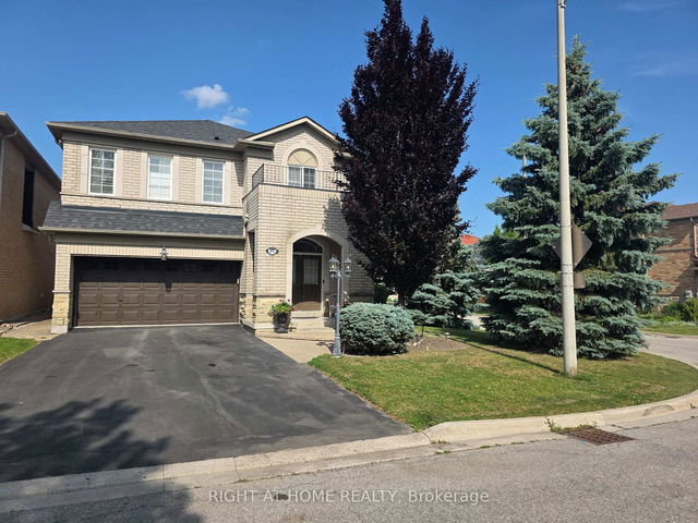 102 Cormorant Crescent