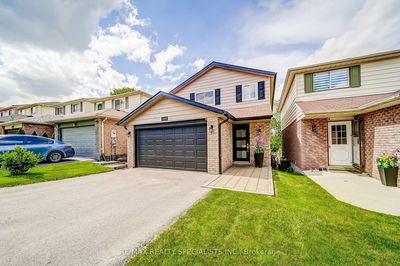 448 Britannia Ave, Bradford West Gwillimbury - Bradford image-0-2
