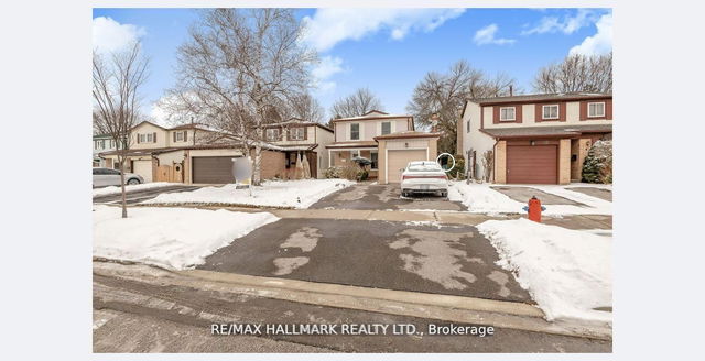 40 Lillooet Crescent