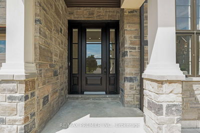 24 Francesca Crt, Vaughan - East Woodbridge image-0-4