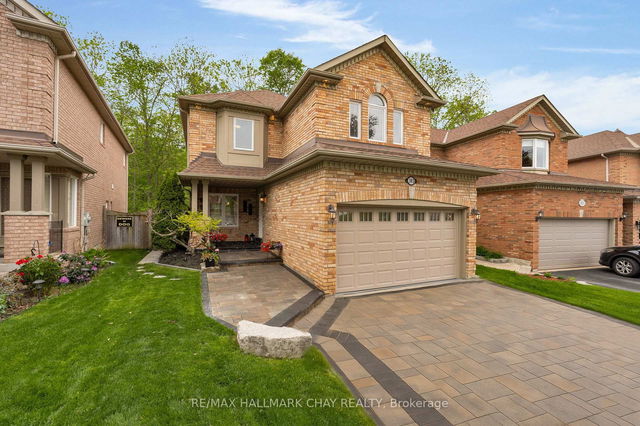 383 Hewitt Circle