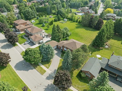 207 Burns Blvd, King - King City image-0-2