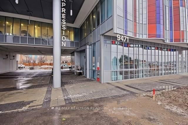 522 - 9471 Yonge Street