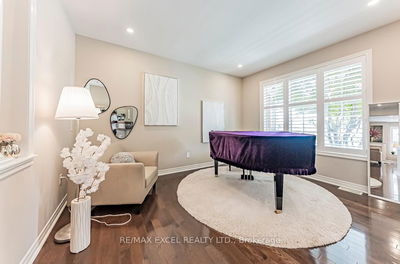 161 Hazelton Ave, Markham - Victoria Manor-Jennings Gate image-0-3