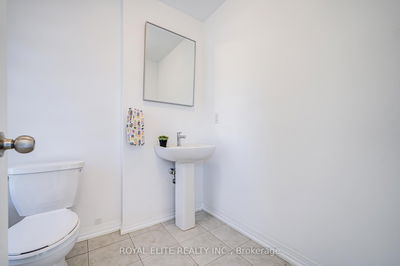 117 Markland St, Markham - Cachet image-0-4