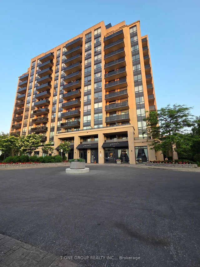 806 - 520 Steeles Avenue W