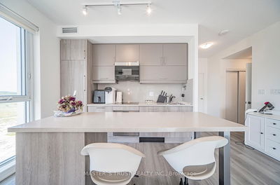 Unit 804 — 292 Verdale Crossing, Markham - Unionville image-0-3